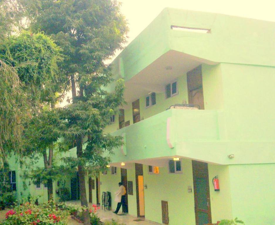 Hotel Bharatpur Ashok Zewnętrze zdjęcie
