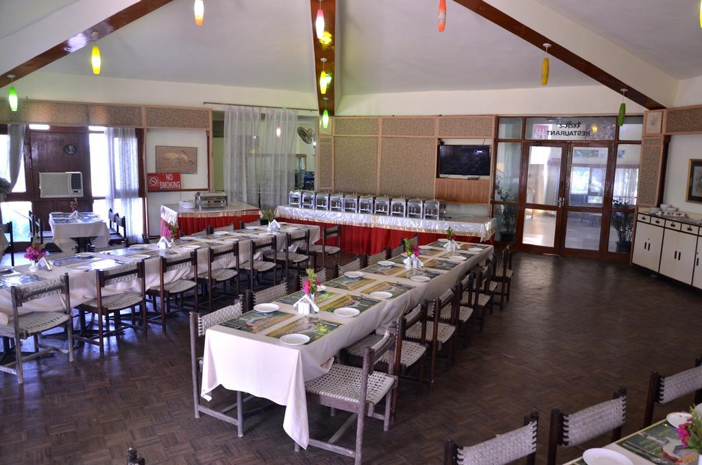 Hotel Bharatpur Ashok Zewnętrze zdjęcie
