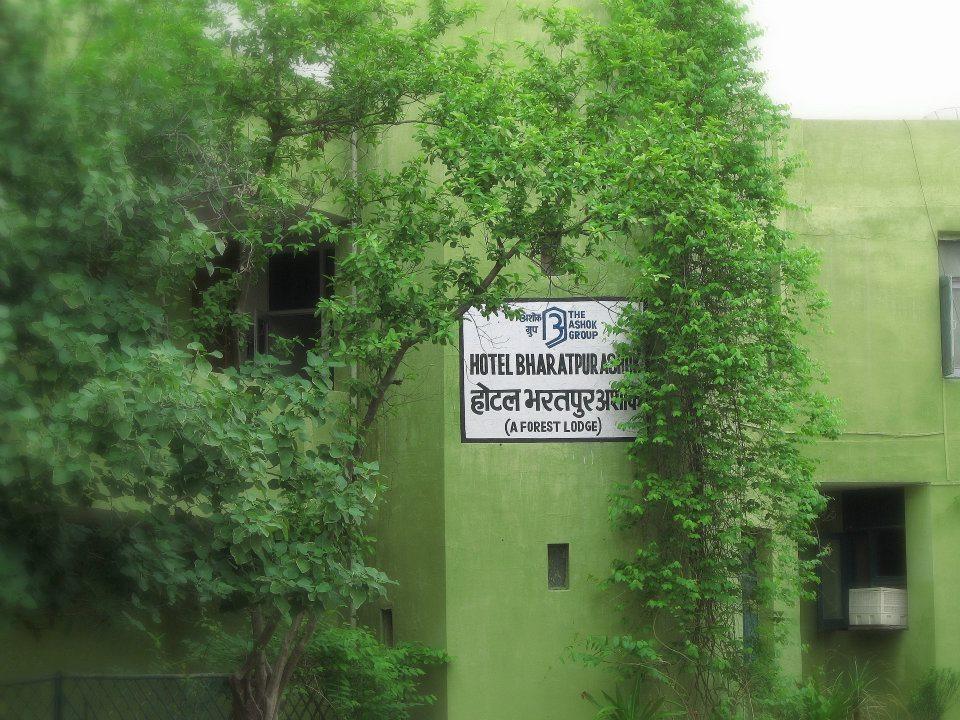 Hotel Bharatpur Ashok Zewnętrze zdjęcie